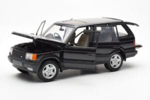 Range Rover P38 4.6 HSE Melns Metaliks AUTOart 1:18 70017 Metāls — attēls 9 no 9