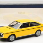 Renault 15 TL Dzeltens Melns Norev 1:18 - image 6 of 6