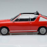 Renault 17 Gordini Decouvrable Sarkans Norev 1:18 - image 3 of 6