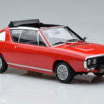Renault 17 Gordini Decouvrable Sarkans Norev 1:18 - image 4 of 6