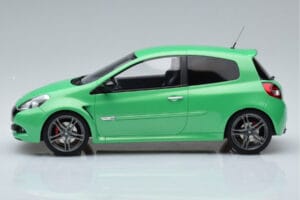 Renault Clio 3 RS Zaļš Otto 1:18 OT900 Sveķi — attēls 3 no 6