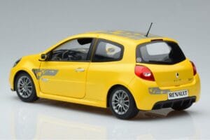 Renault Clio RS Mk3 F1 Team Norev 1:18 185236 Metāls — attēls 6 no 7
