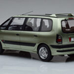 Renault Espace 3 Zaļš Otto 1:18 - image 5 of 6