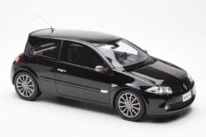 Renault Megane 2 RS Phase 2 Melns Otto 1:18 OT1054 Sveķi — attēls 4 no 6
