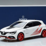 Renault Megane RS Trophy-R Mk4 Balts Norev 1:18 - image 6 of 6