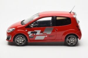 Renault Twingo RS Phase 1 Sarkans Otto 1:18 OT446 Sveķi — attēls 3 no 6