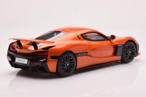 Rimac Nevera Oranžs GT Spirit 1:18 GT880 Sveķi — attēls 2 no 6