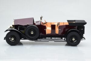 Rolls-Royce Phantom I Kabriolets Bordo Sarkans Kyosho 1:18 08931R Metāls — attēls 8 no 10