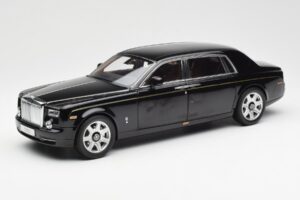 Rolls-Royce Phantom VII EWB Diamond Melns Kyosho 1:18