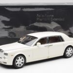 Rolls-Royce Phantom VII EWB English Balts Kyosho 1:18 - image 8 of 8