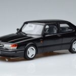 Saab 900 Turbo Mk1 Melns Otto 1:18 OT678 Sveķi