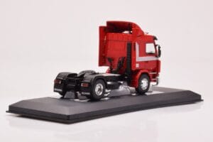 Scania 142 M Sarkans IXO 1:43 TR173 Metāls — attēls 2 no 4