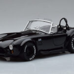 Shelby Cobra 427 S/C Melns Kyosho 1:18