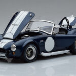 Shelby Cobra 427 S/C Tumši Zils Kyosho 1:18 - image 2 of 9