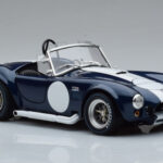 Shelby Cobra 427 S/C Tumši Zils Kyosho 1:18 - image 5 of 9