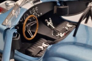 Shelby Cobra 427 S/C Gaiši Zils Kyosho 1:18 08048SBL Metāls — attēls 7 no 9