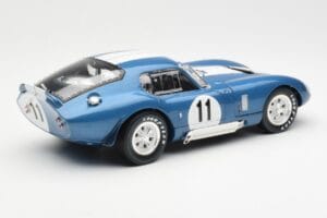 Shelby Daytona Cobra Coupe #11 S. Thompson 24 Hours of Le Mans 1965 CMR 1:18 CMR114 Metāls — attēls 3 no 8