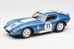 Shelby Daytona Cobra Coupe #11 S. Thompson 24 Hours of Le Mans 1965 CMR 1:18
