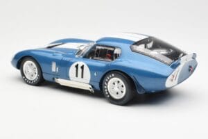 Shelby Daytona Cobra Coupe #11 S. Thompson 24 Hours of Le Mans 1965 CMR 1:18 CMR114 Metāls — attēls 7 no 8