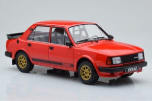Skoda 130 LR Sarkans IXO 1:18 18CMC159 Metāls — attēls 4 no 6