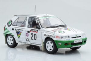 Skoda Felicia #20 S. Blomqvist / B. Cederberg Rally RAC Lombard 1995 IXO 1:18 18RMC147 Metāls — attēls 4 no 6