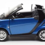 Smart Fortwo 451 Cabrio Zils & Melns Minichamps 1:18 - image 4 of 8
