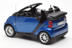 Smart Fortwo 451 Cabrio Zils & Melns Minichamps 1:18 150036330 Metāls — attēls 7 no 8
