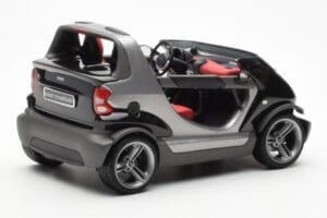 Smart Fortwo Crossblade Kabriolets Sudraba Melns Kyosho 1:18 13440 Metāls — attēls 2 no 6