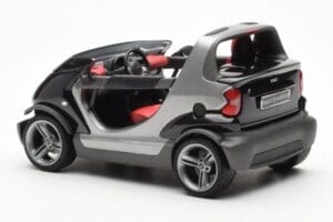 Smart Fortwo Crossblade Kabriolets Sudraba Melns Kyosho 1:18 13440 Metāls — attēls 5 no 6