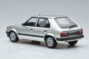 Talbot Horizon Premium Sudrabs Otto 1:18 OT188 Sveķi — attēls 5 no 6