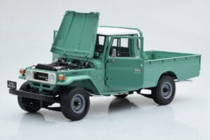Toyota Land Cruiser 40 4x4 Pickup Zaļš Kyosho 1:18 08958FG Metāls — attēls 2 no 8