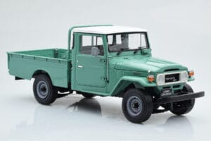Toyota Land Cruiser 40 4x4 Pickup Zaļš Kyosho 1:18 08958FG Metāls — attēls 6 no 8