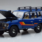 Toyota Land Cruiser 60 Zils Ar Papildu Detaļām Kyosho 1:18 - image 2 of 11
