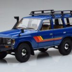 Toyota Land Cruiser 60 Zils Ar Papildu Detaļām Kyosho 1:18