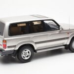Toyota Land Cruiser HDJ80 Bēšs Metaliks Otto 1:18 - image 2 of 6