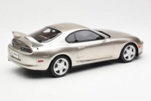 Toyota Supra A80 Sudraba Otto 1:18 OTM715 Sveķi — attēls 2 no 6