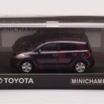 Toyota Urban Cruiser Violets Metaliks Minichamps 1:43 - image 4 of 4