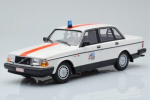 Volvo 240 GL Policija Beļģija Minichamps 1:18