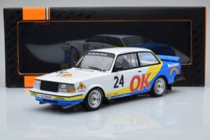 Volvo 240 Turbo Beckers #24 P.G. Andersson Nurburgring 1985 IXO 1:18 18RMC105A Metāls — attēls 6 no 6