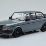 Volvo 240 Turbo Pelēks IXO 1:18