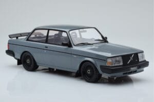 Volvo 240 Turbo Pelēks IXO 1:18 18CMC089 Metāls — attēls 4 no 6