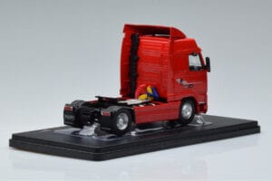 Volvo FH12 Sarkans IXO 1:43 TR123 Metāls — attēls 2 no 6