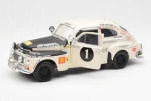 Volvo PV 544 Rally Revell 1:18 8922 Metāls — attēls 2 no 8