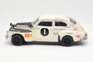 Volvo PV 544 Rally Revell 1:18 8922 Metāls — attēls 4 no 8
