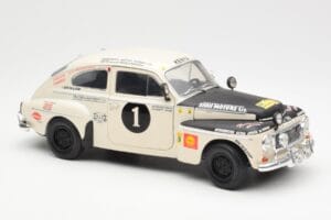 Volvo PV 544 Rally Revell 1:18 8922 Metāls — attēls 6 no 8