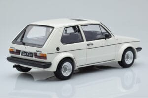 Volkswagen Golf GTI Mk1 ABT Balts Otto 1:18 OT1014 Sveķi — attēls 2 no 6