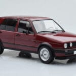 Volkswagen Golf GTI Mk2 Sarkans MCG 1:18 - image 4 of 6