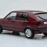 Volkswagen Golf GTI Mk2 Sarkans MCG 1:18 - image 5 of 6