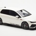 Volkswagen Golf GTI Mk8 Clubsport Balts Otto 1:18 - image 4 of 6