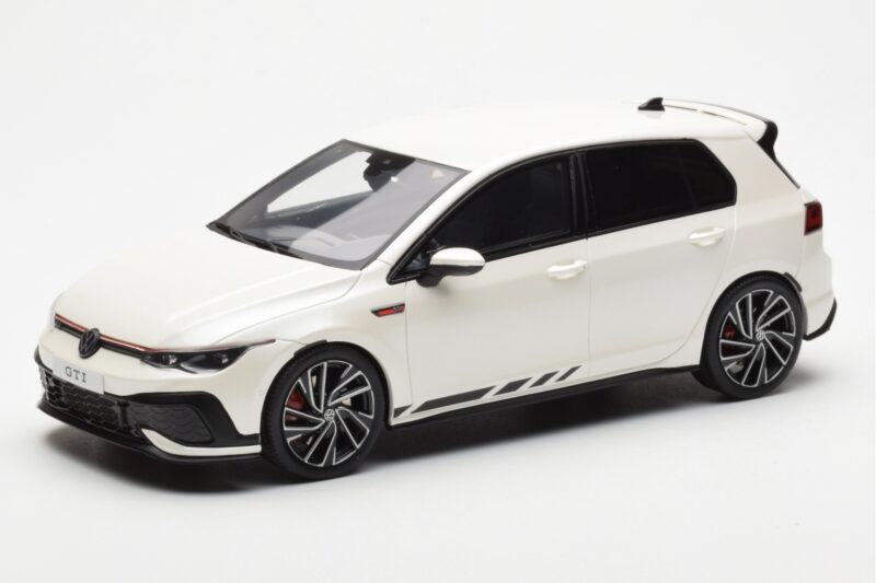 Volkswagen Golf GTI Mk8 Clubsport Balts Otto 1:18